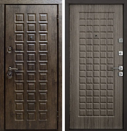 Входная дверь в загородный дом №63