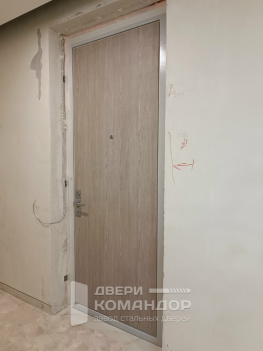 Входная дверь Stardis Expert  внутреннего открывания